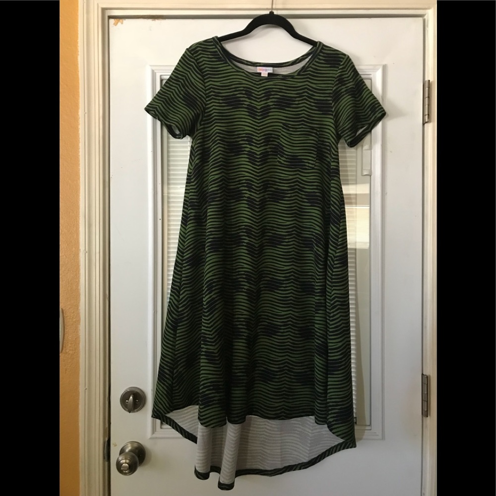 Green and blue LulaRoe Cassie
